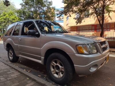 Ford Explorer Sport